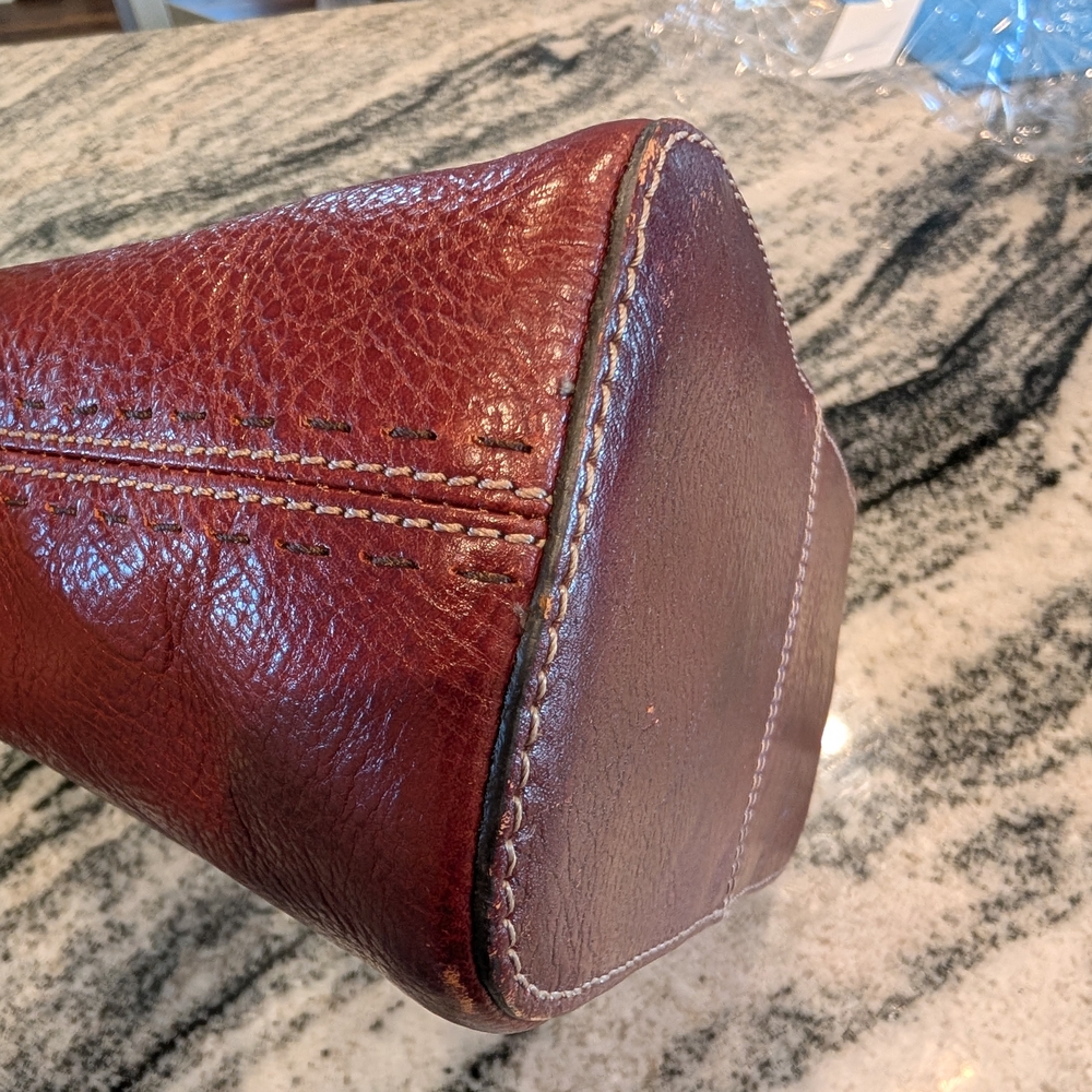 💥Fossil Set💥 - Rich Burgundy Pebbled Leather Hobo Bag & Kiss Lock Wallet Set - Picture 6 of 15